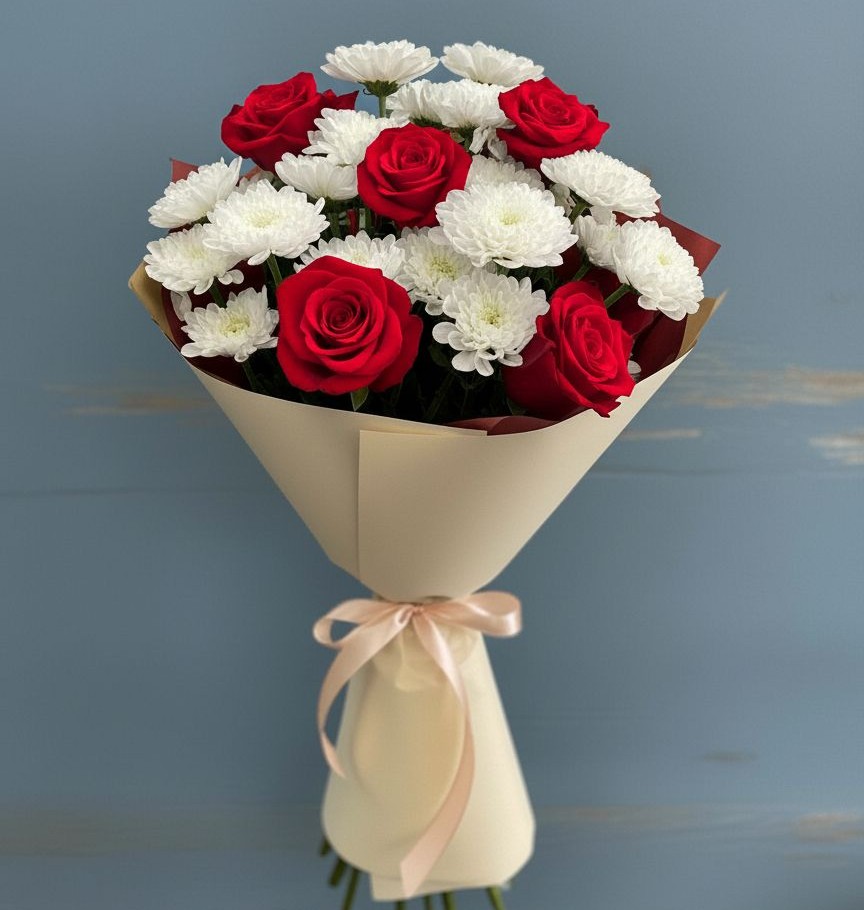 Букет цветов из: Розы и Хризантемы в Кужорской