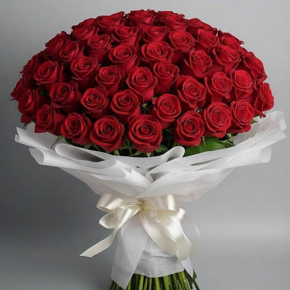 Букет 101 Красная роза Блэк Мэджик в Кужорской