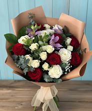 Букет цветов из:  Розы и Альстромерии в Кужорской