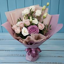 Букет цветов из:  Розы и Лизиантусы в Кужорской