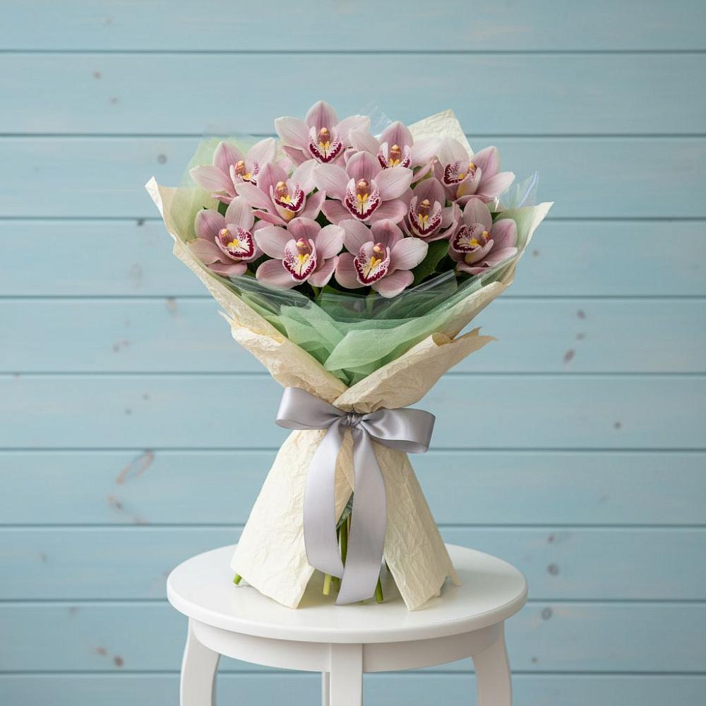 Букет цветов из: Орхидеи и Розы в Кужорской