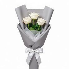 Букет 3 белые розы в Кужорской