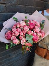 Букет розы в пальмах в Кужорской Букет цветов из: Розы в Кужорской
