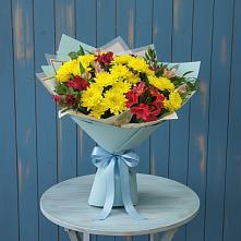 Букет цветов из:  Альстромерии и Хризантемы в Кужорской