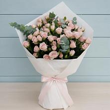 Букет цветов из:  Розы #REPLACE_PRED# Кужорской