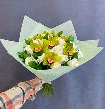 Букет цветов из:  Орхидеи и Розы в Кужорской